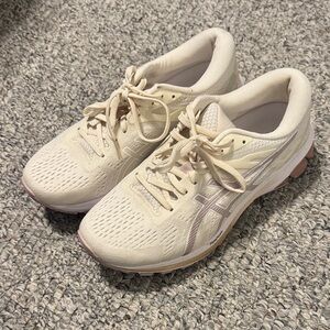 ASICS Women's Cream Running Sneakers with Light Pink Accents